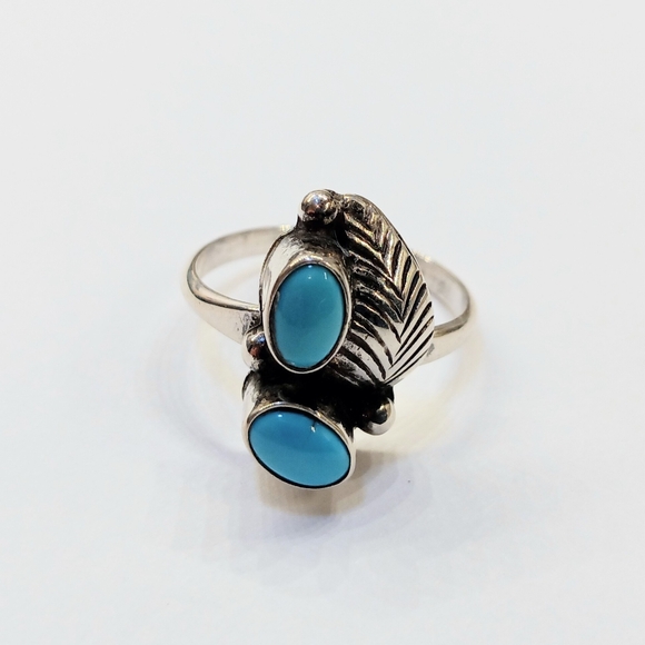 Jewelry - Sterling Genuine Turquoise Ring Size 5 1/2